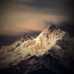 دانلود آهنگ زن زندگی آزادی زن زندگی آزادی دنیا دادرسان